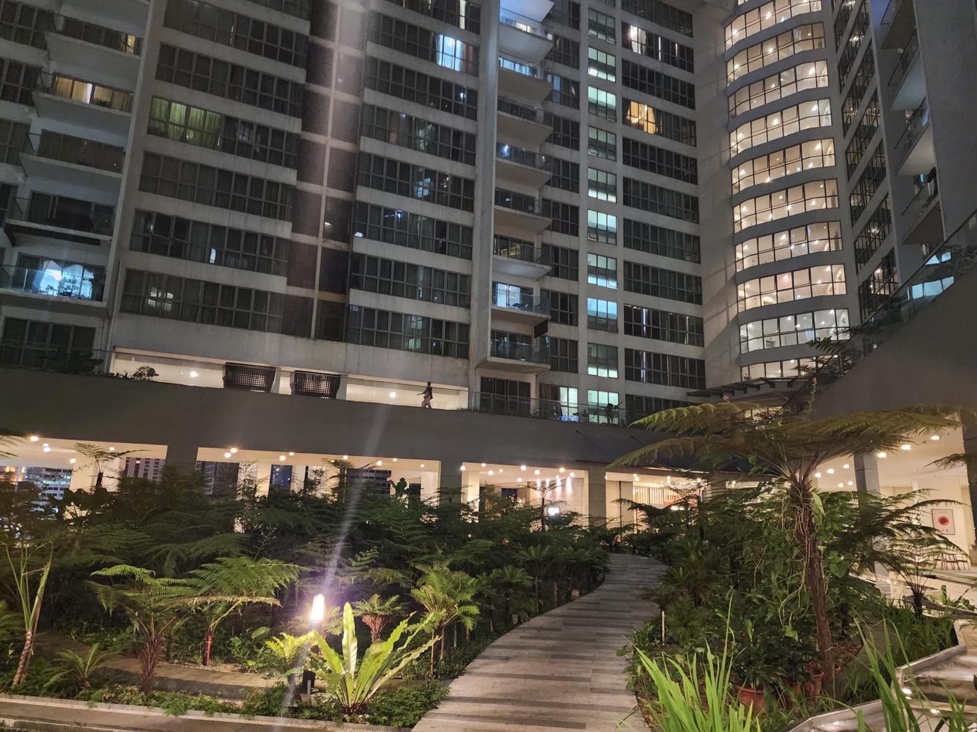 Regalia Comfort Suites Klcc Skypool — Photos 1