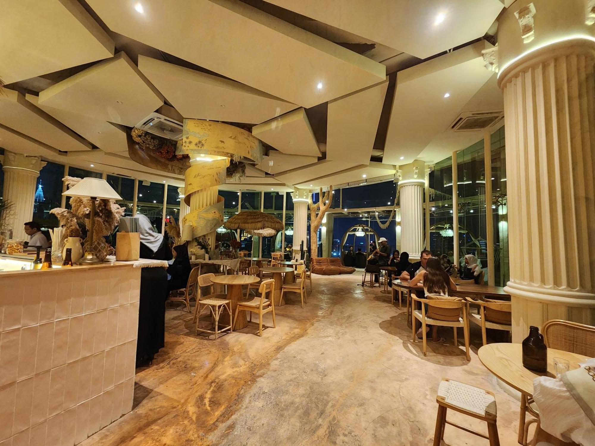 Regalia Comfort Suites Klcc Skypool — Photos 2